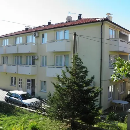 Modern Eingerichtete Fuer 4 Personen Ideal Fuer Famillien Mit Im By Interhome