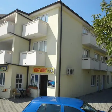 Lejlighed Modern Eingerichtete Fuer 4 Personen Ideal Fuer Famillien Mit Im By Interhome *