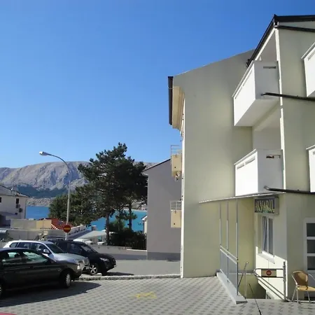 Modern Eingerichtete Fuer 4 Personen Ideal Fuer Famillien Mit Im By Interhome Lejlighed Baška