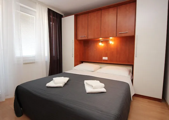 Modern Eingerichtete Fuer 4 Personen Ideal Fuer Famillien Mit Im By Interhome *