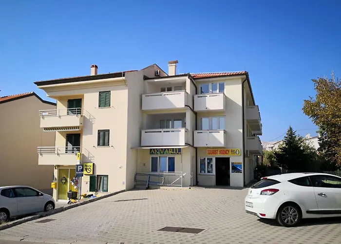 Modern Eingerichtete Fuer 4 Personen Ideal Fuer Famillien Mit Im By Interhome * 바슈카
